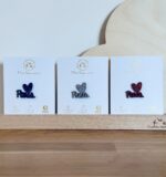 Pin's feutrine pailletée Paris avec un cœur