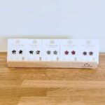 Boucles d'oreilles clips de différents coloris en forme d'étoiles
